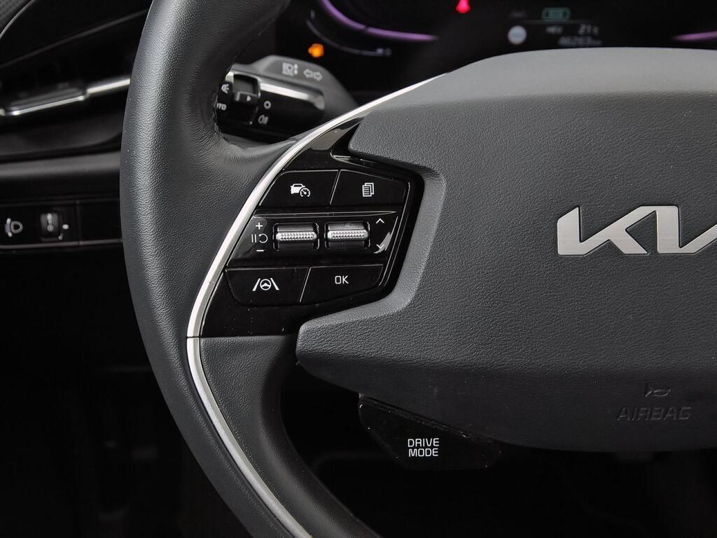 Kia Niro 1.6 GDi PHEV 104kW (141CV) Concept 17