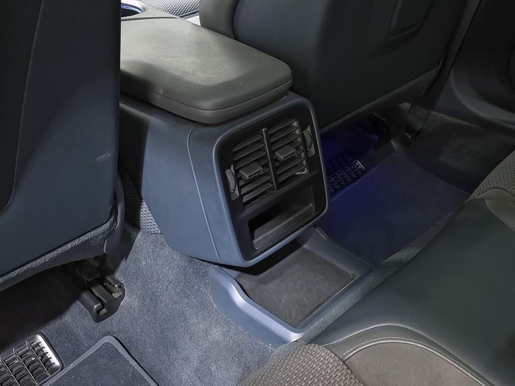 Porsche Taycan 4S Cross Turismo 35