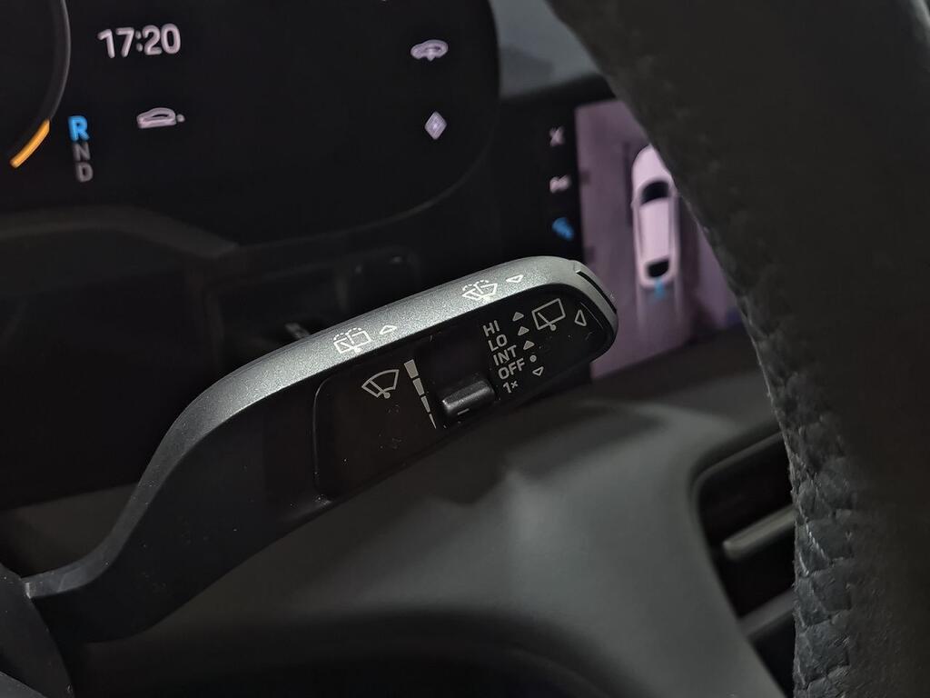 Porsche Taycan 4S Cross Turismo 18