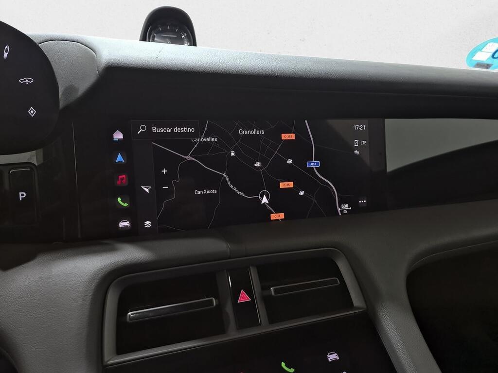 Porsche Taycan 4S Cross Turismo 23