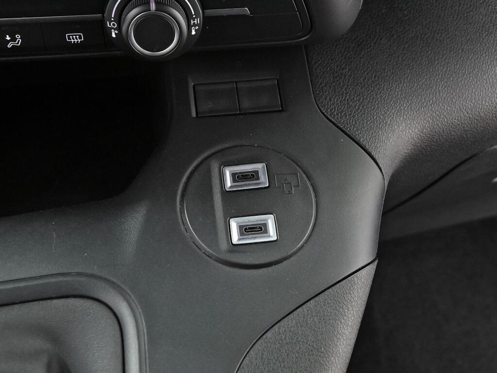 Opel Combo Cargo 1.5 TD 100 LIFE BUSINESS EDIT. PLUS 5P (N1) 28