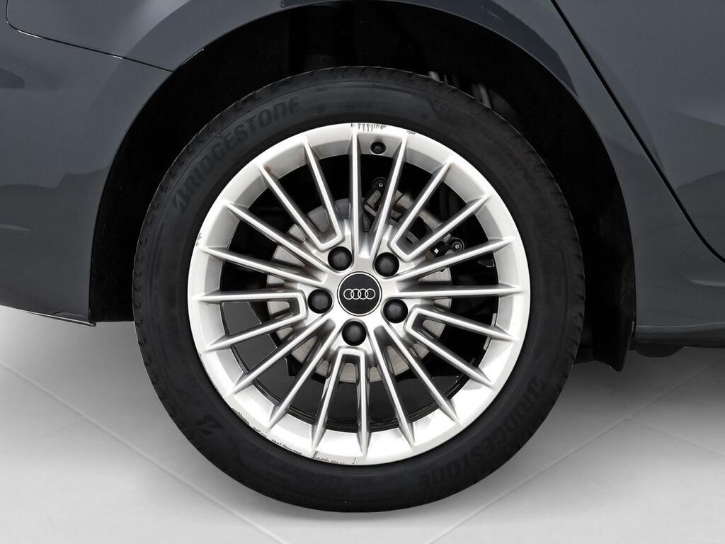 Audi A3 Sportback Advanced 30 TFSI 81kW S tronic 10