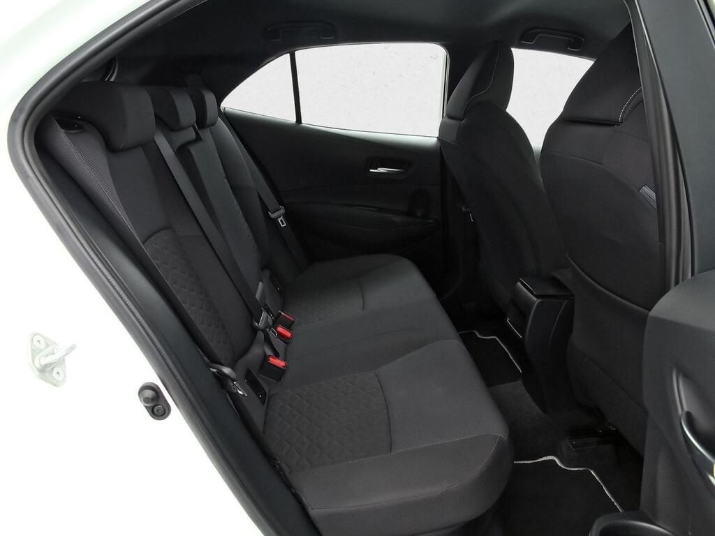 Toyota Corolla 1.8 125H BUSINESS E-CVT 8