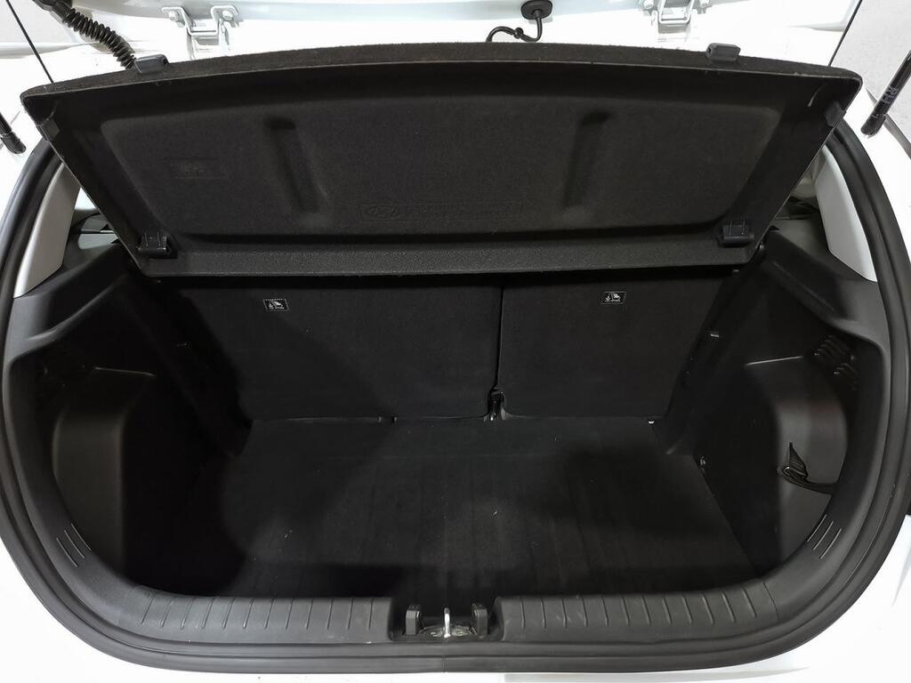 Hyundai i20 1.0 TGDI 74kW (100CV) 48V Klass 9