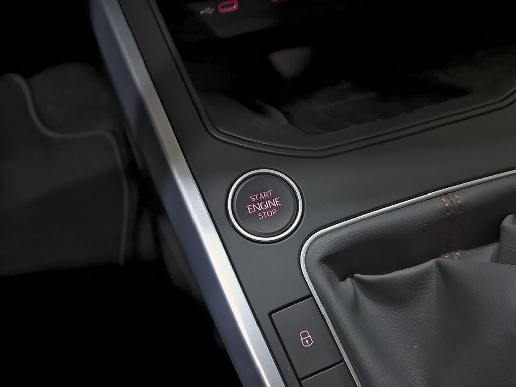 Seat Arona 1.0 TSI 85kW (115CV) FR XM 26