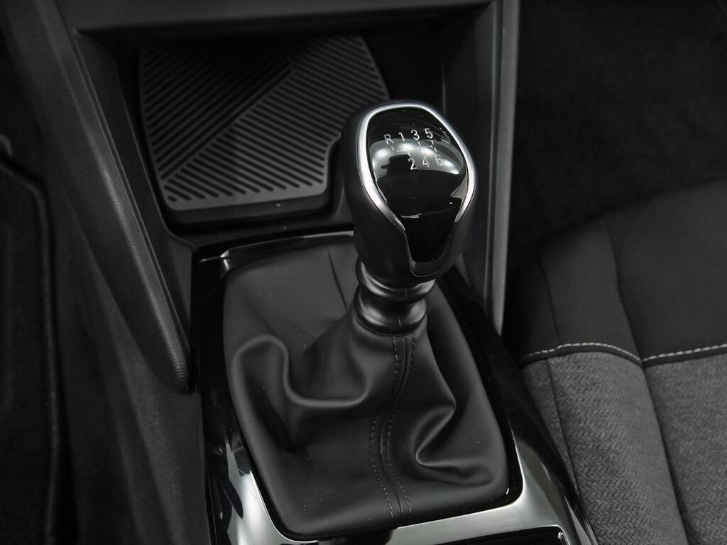 Citroën C4 X PureTech 100 S&S 6v You 31