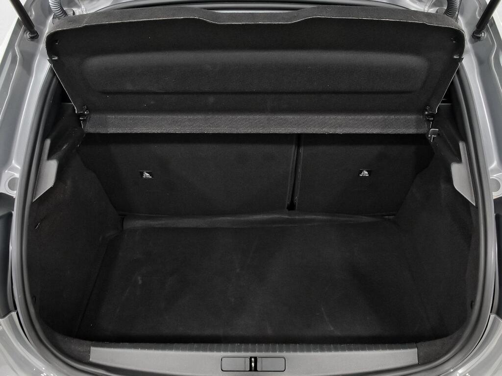 Peugeot 208 Allure Puretech 100 10