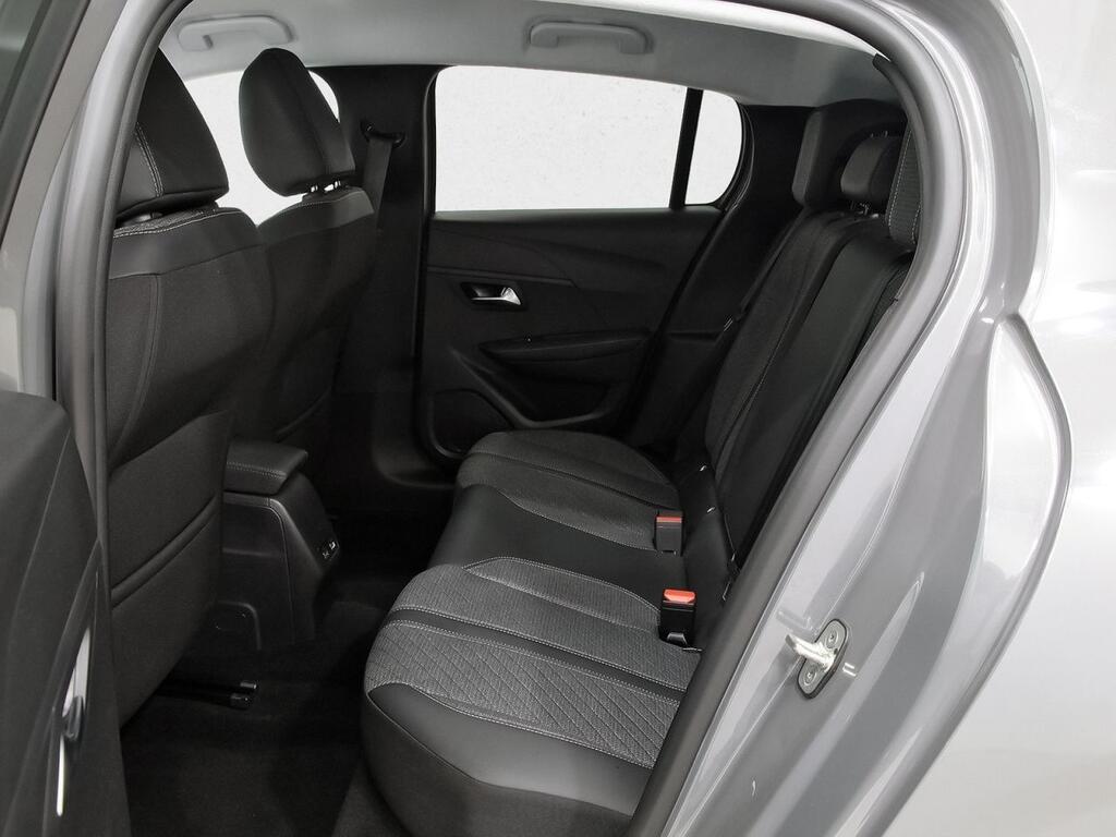 Peugeot 208 Allure Puretech 100 9