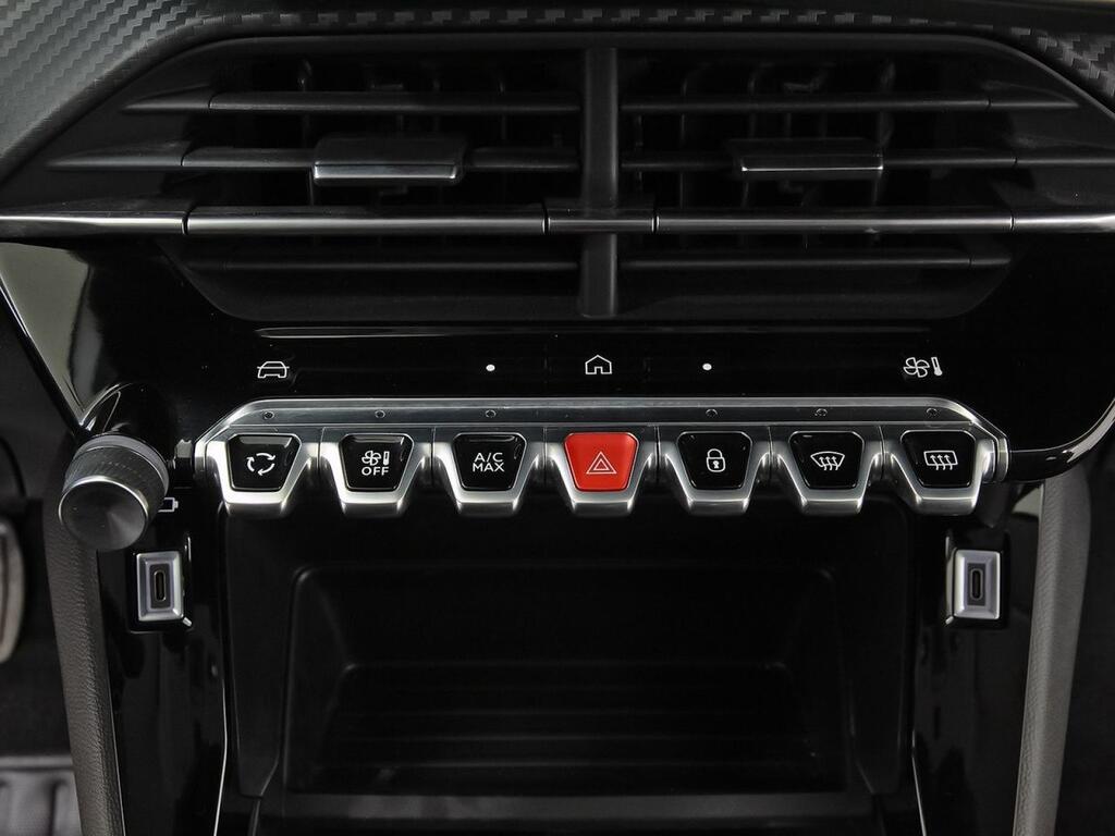 Peugeot 208 Active Puretech 100 31