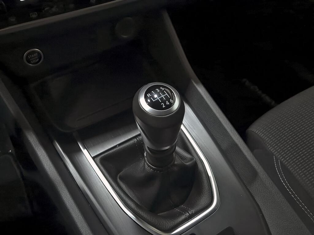 Nissan Qashqai DIG-T 103kW (140CV) mHEV 4x2 Acenta 26