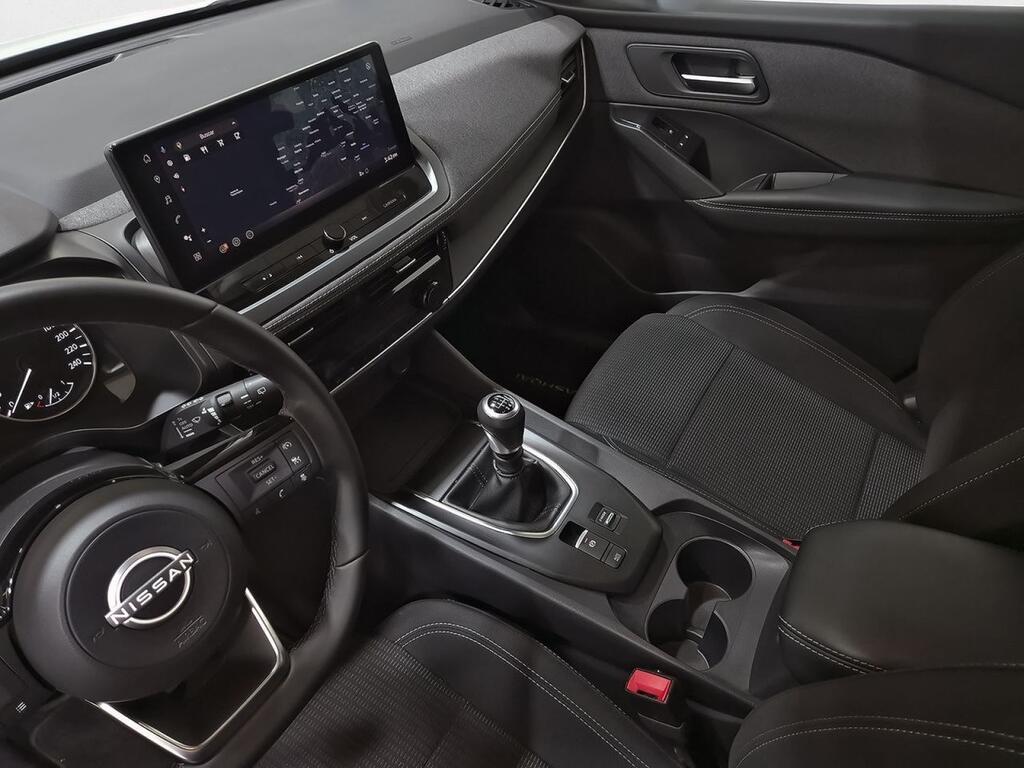 Nissan Qashqai DIG-T 103kW (140CV) mHEV 4x2 Acenta 28