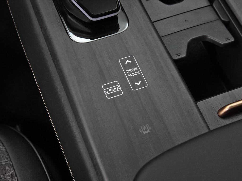 Nissan Ariya 5p 87 kWh e-4ORCE Advance CAR. 22kW + Te 34