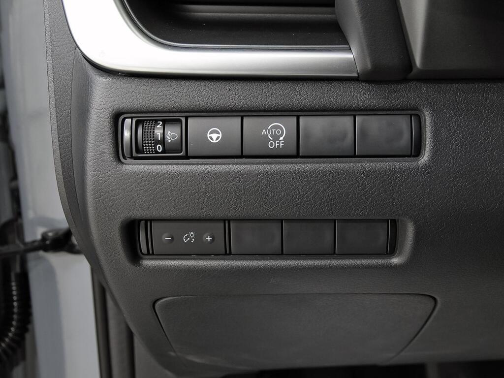 Nissan Qashqai DIG-T 116kW Xtronic N-Connecta 13