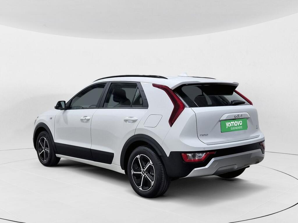 Kia Niro 1.6 GDi HEV 104kW (141CV) Concept 2