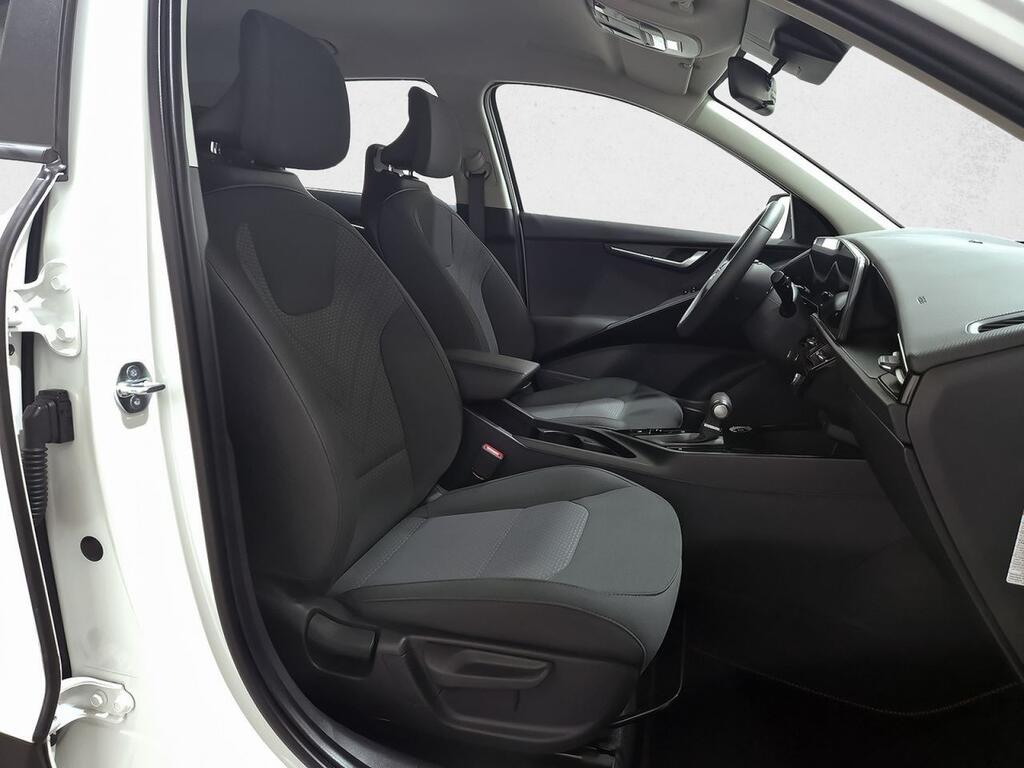 Kia Niro 1.6 GDi HEV 104kW (141CV) Concept 7