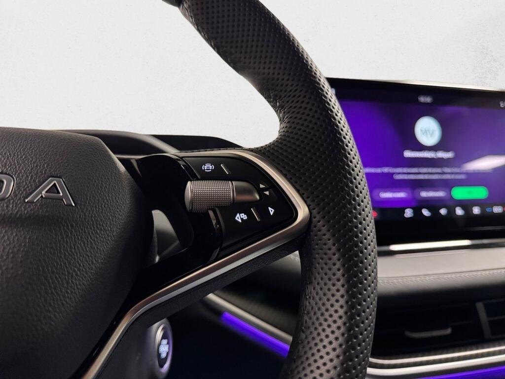 Skoda Elroq 210 kW (CV) 82 kWh (77 kwh neta) Sportli 10