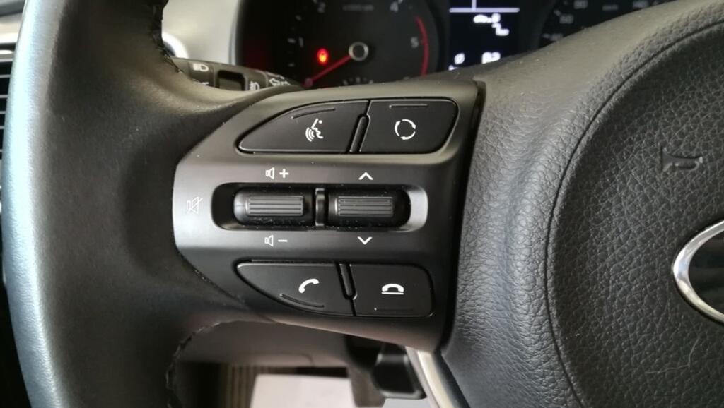 Kia Stonic 1.0 T-GDi 74kW (100CV) Drive 14