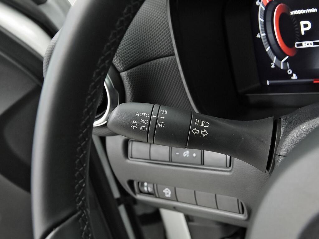 Nissan Juke DIG-T 84 kW (114 CV) DCT 7V N-Connecta 15