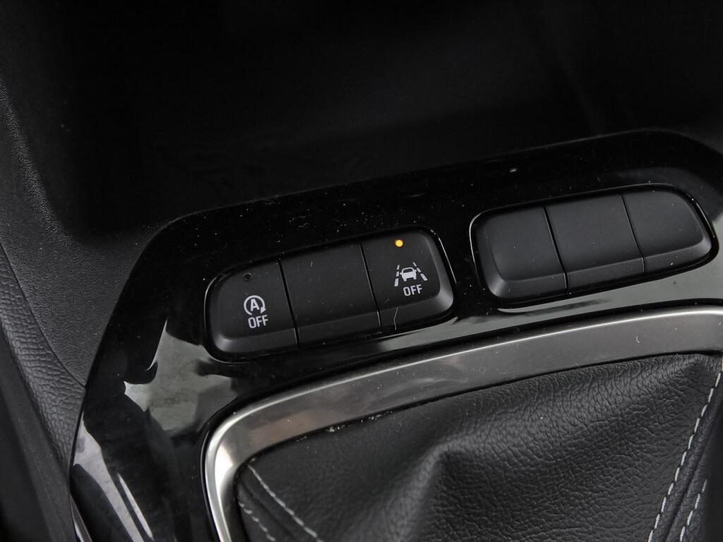 Opel Corsa 1.2T XHL 74kW (100CV) Elegance 26