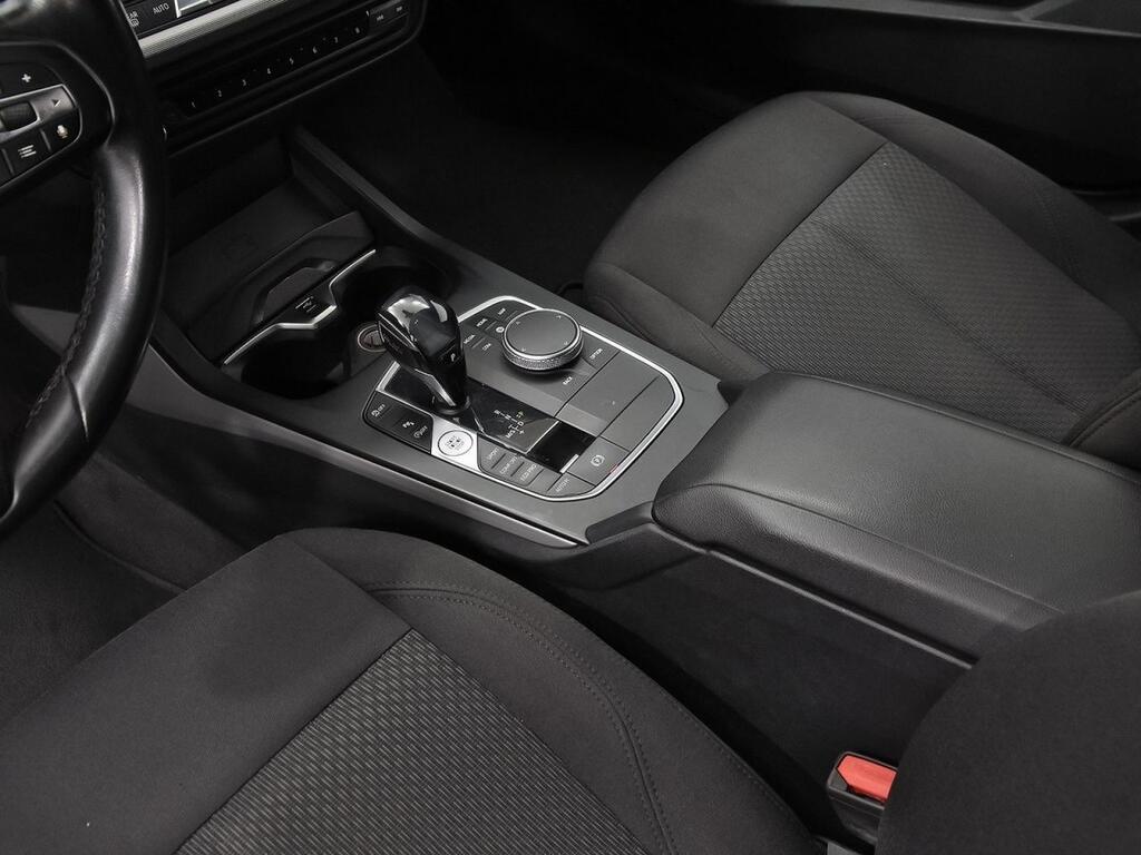 BMW Serie 1 118d Business Auto. 29