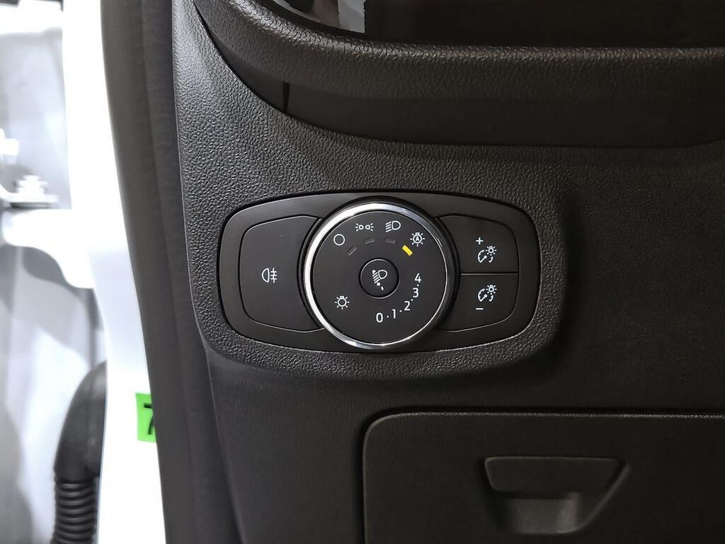 Ford Fiesta 1.1 IT-VCT 55kW (75CV) Trend 5p 13