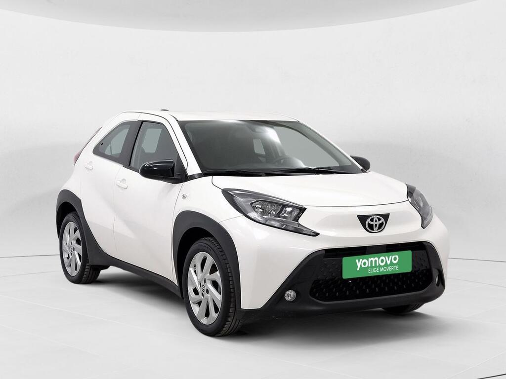 Toyota Aygo X Cross 1.0 VVT-I 72CV Play