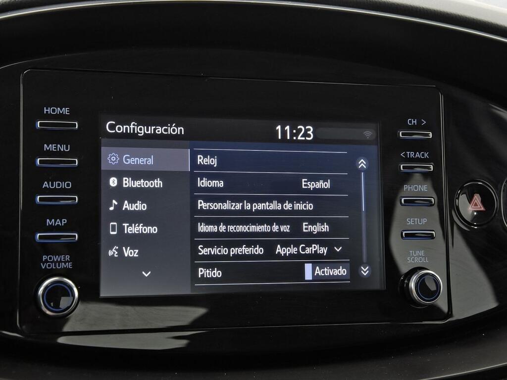 Toyota Aygo X Cross 1.0 VVT-I 72CV Play 19