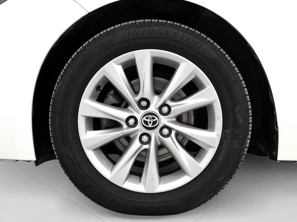 Toyota Corolla 140H Active Plus 11