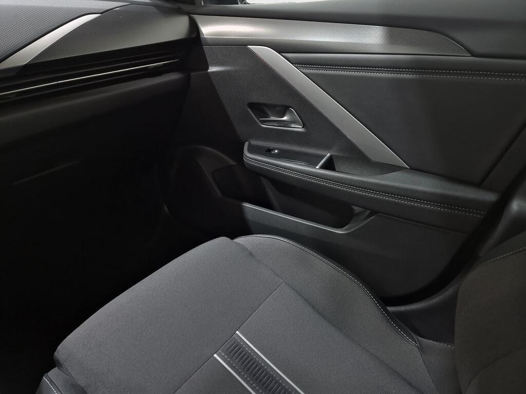 Opel Astra 1.2T XHT 96kW (130CV) GS 30