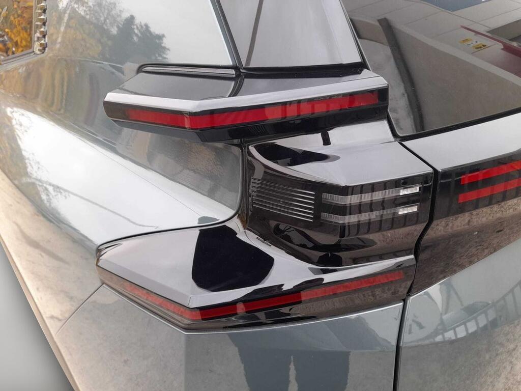 Citroën C5 Aircross HYBRID 107kW (145CV) e-DCS6 Max 17