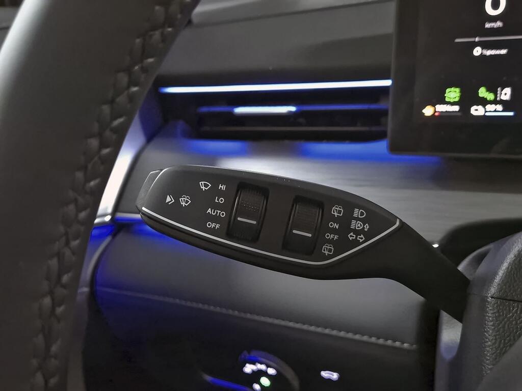 Ebro S800 1.5 TGDI PHEV Luxury E-CVT 17