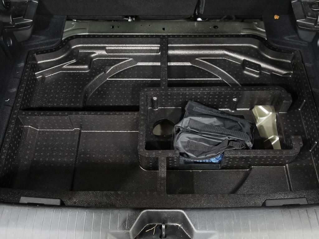 Opel Astra 1.2T XHT 96kW (130CV) Elegance 34