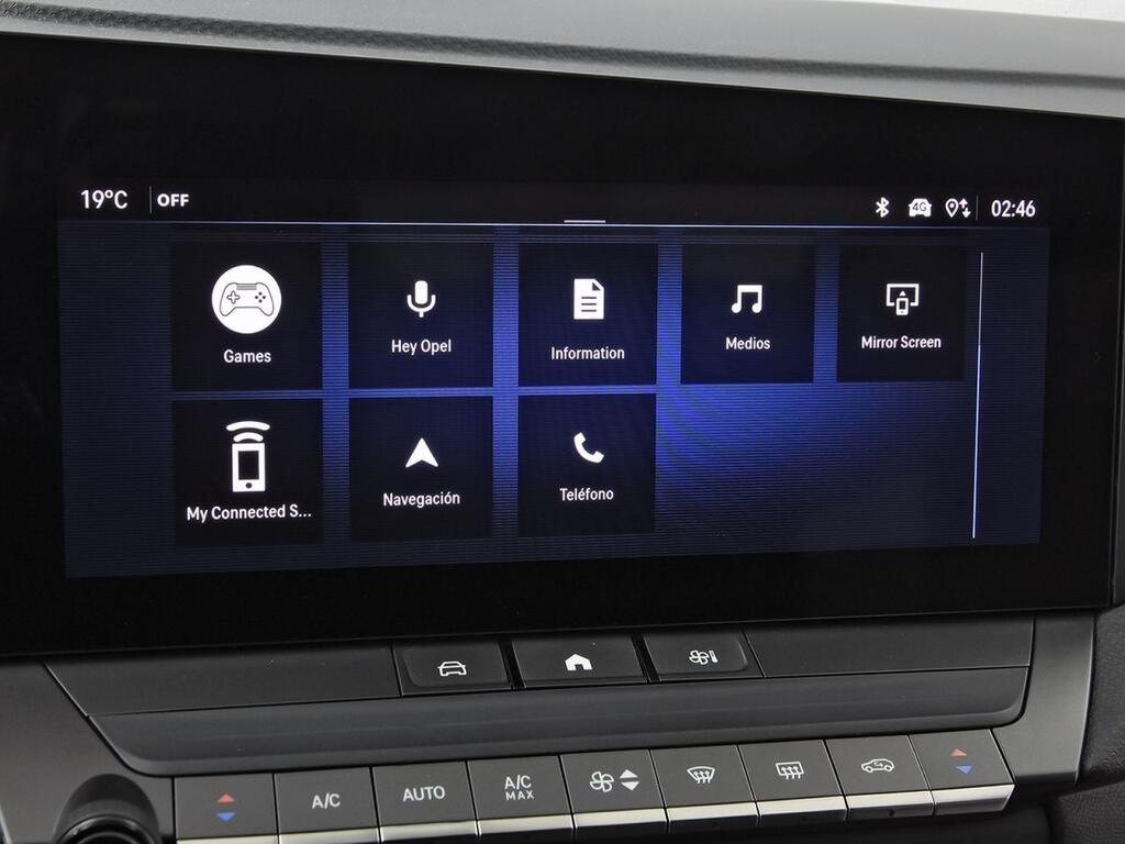 Opel Astra 1.2T XHT 96kW (130CV) Elegance 22