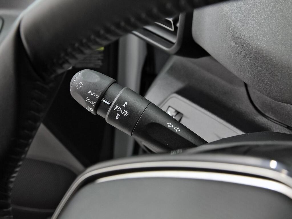 Peugeot Rifter Rifter Allure BlueHDi 100 17