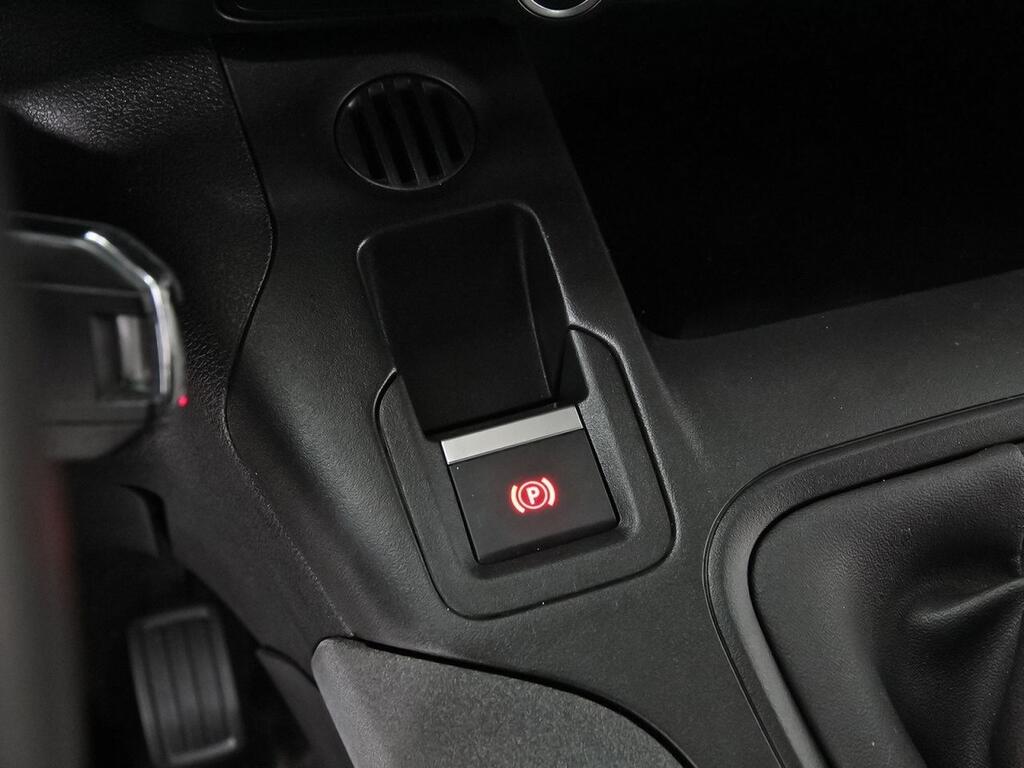 Peugeot Rifter Rifter Allure BlueHDi 100 30