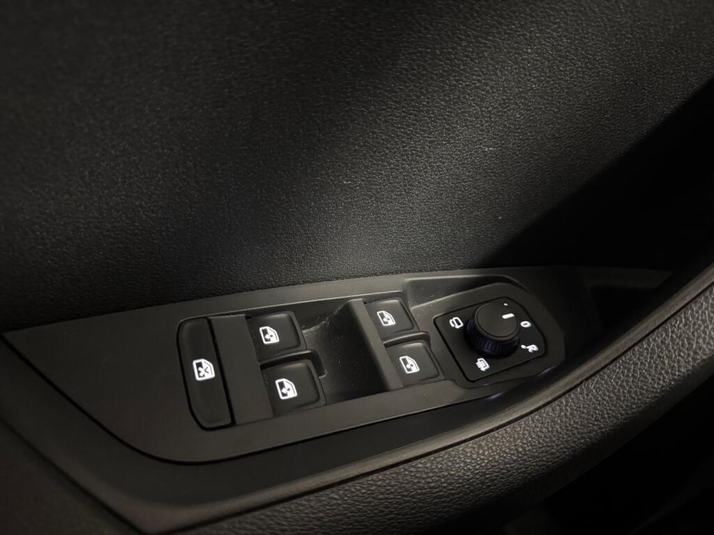 Skoda Karoq 1.5 TSI 110kW (150CV) DSG ACT Selection 14