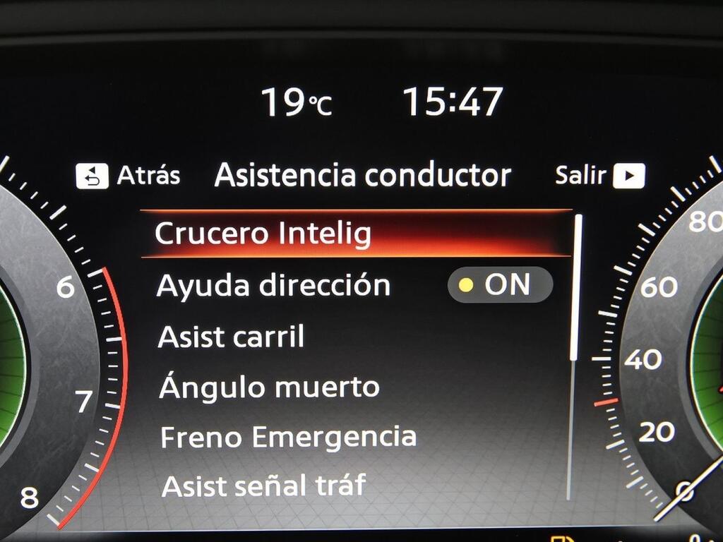 Nissan Qashqai DIG-T 103kW N-Connecta 29