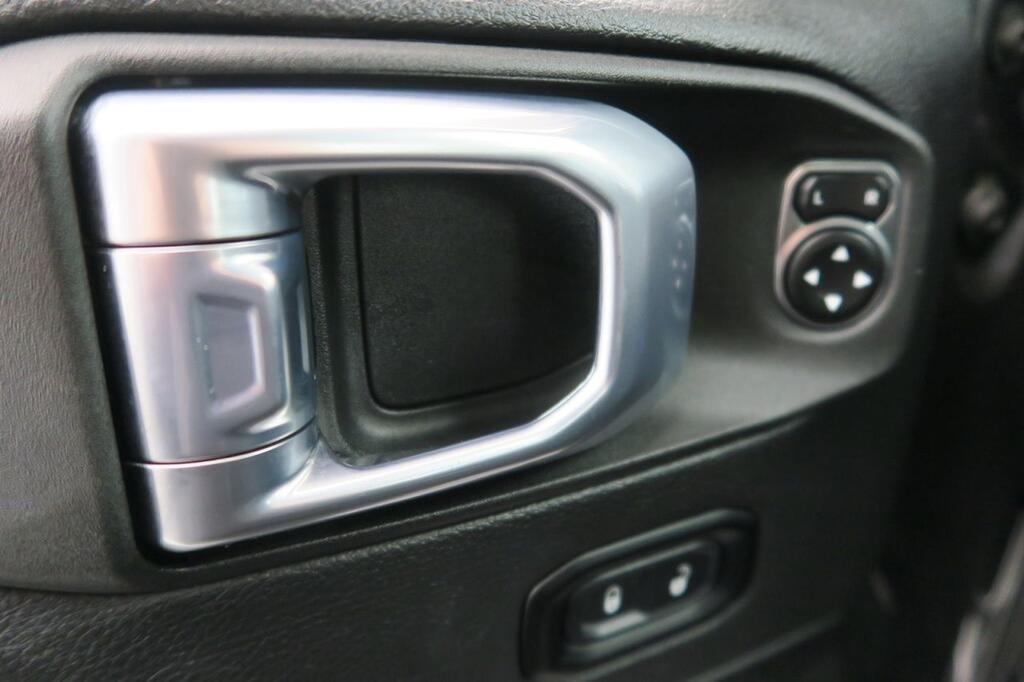 Jeep Wrangler UNLIMITED RUBICON 2.0 PHEV 381 CV AUTO 5P 13