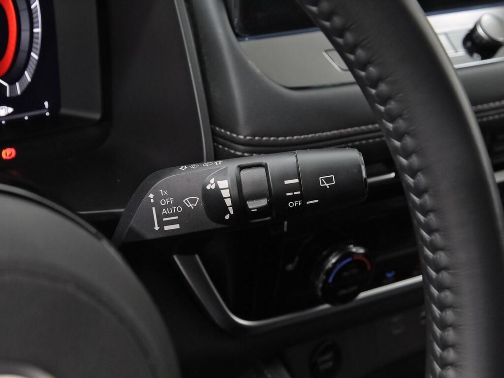 Nissan X-Trail 5pl 1.5 e-4ORCE 158kW 4x4 A/T Tekna 18