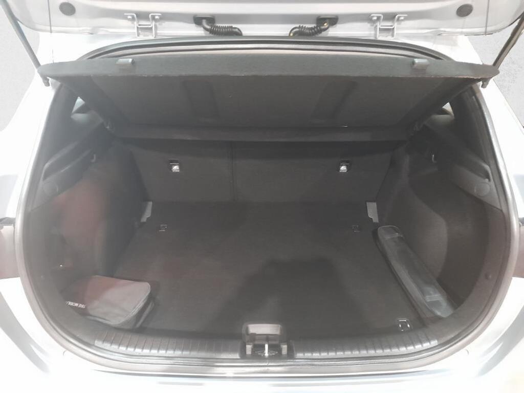 Kia Ceed 1.0 T-GDi 88kW (120CV) Drive 13