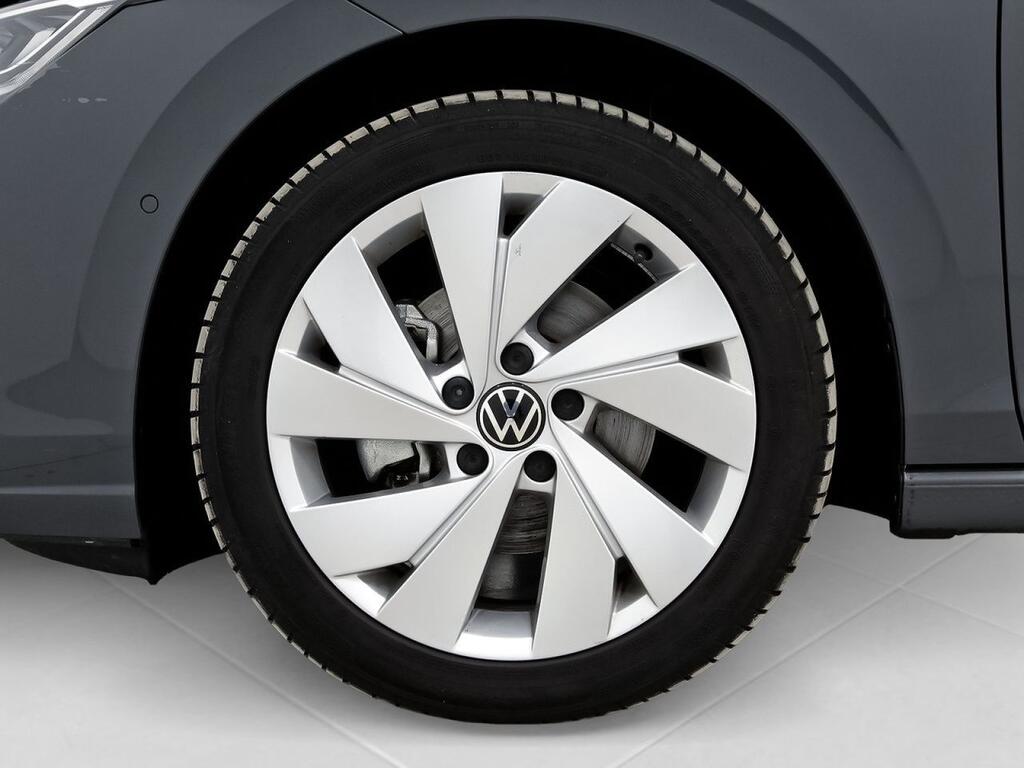 Volkswagen Golf ″Más″ 1.5 TSI 85kW (115CV) 11