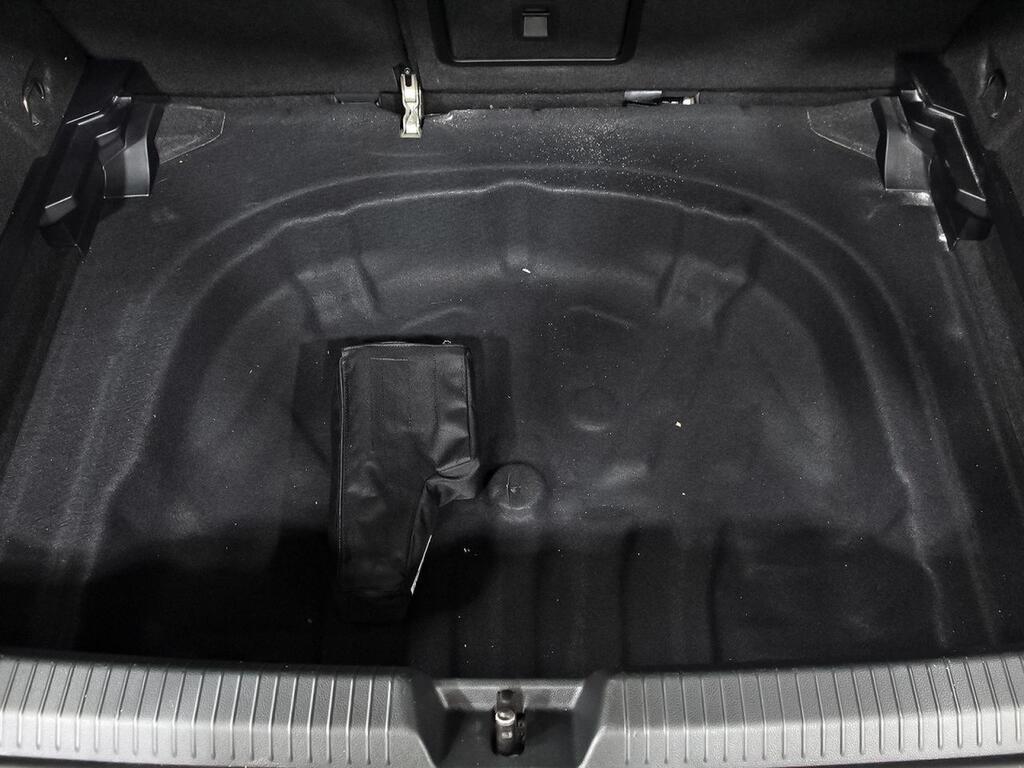 Volkswagen Golf ″Más″ 1.5 TSI 85kW (115CV) 38