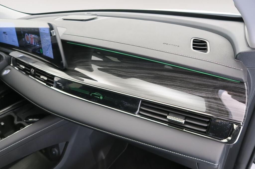 Omoda 5 OMODA 5 HEV PREMIUM 1.5 T-GDI DHT 224 CV 5P 17