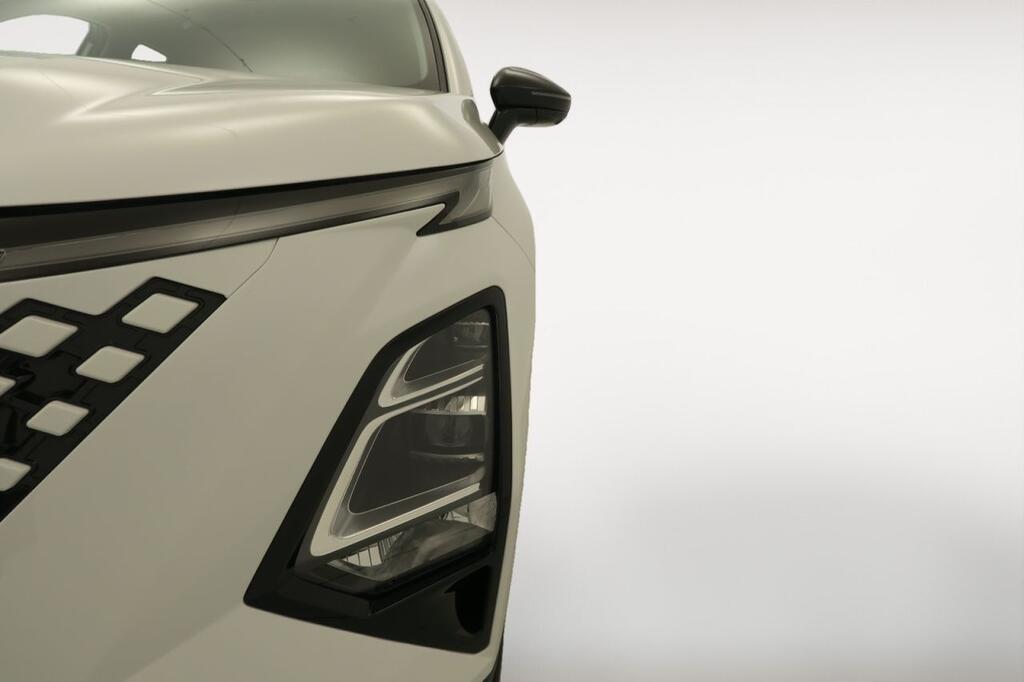 Omoda 5 OMODA 5 HEV PREMIUM 1.5 T-GDI DHT 224 CV 5P 24