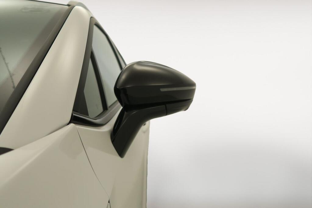 Omoda 5 PREMIUM 1.5 TGDI DHT 224 CV 5P 25