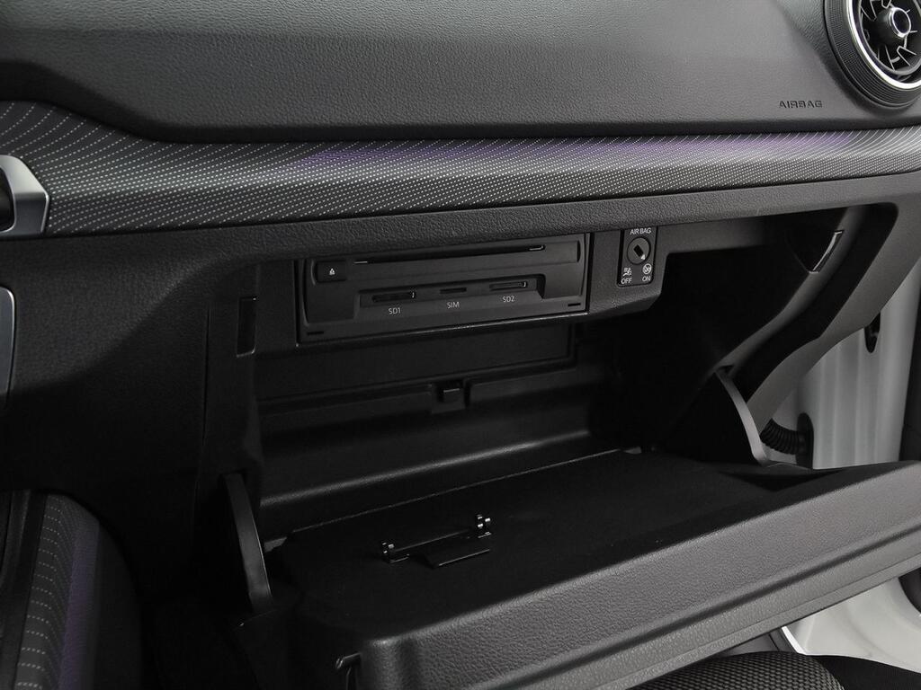 Audi Q2 Black Line 35 TDI 110kW (150CV) S tronic 33