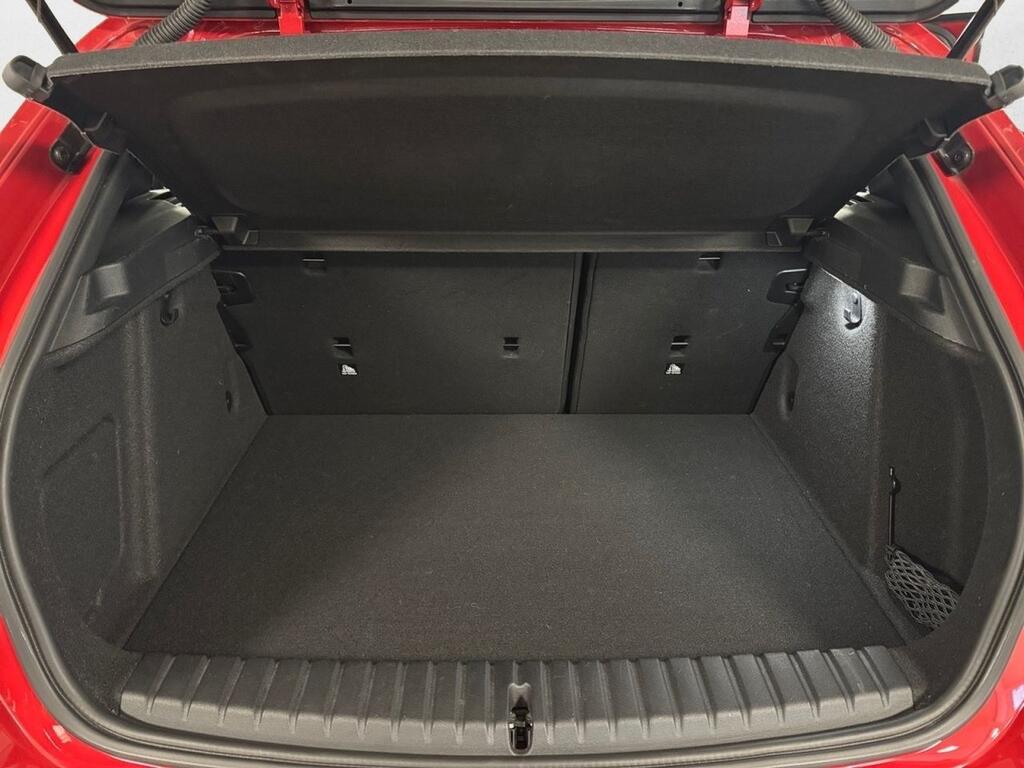 BMW Serie 1 116d Corporate Auto. 7