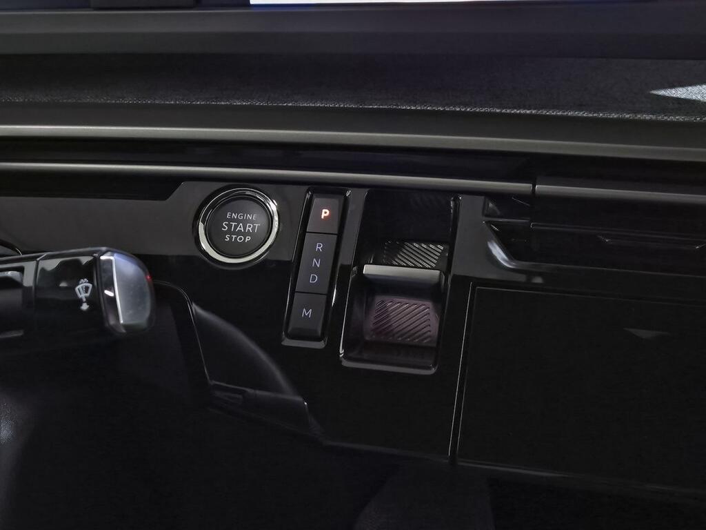 Peugeot 3008 Hybrid 1.2 100KW Allure eDCS6 28