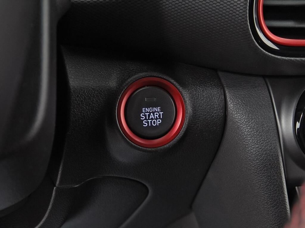 Hyundai Kona 1.6 TGDI Tecno Red 4X2 DT 20