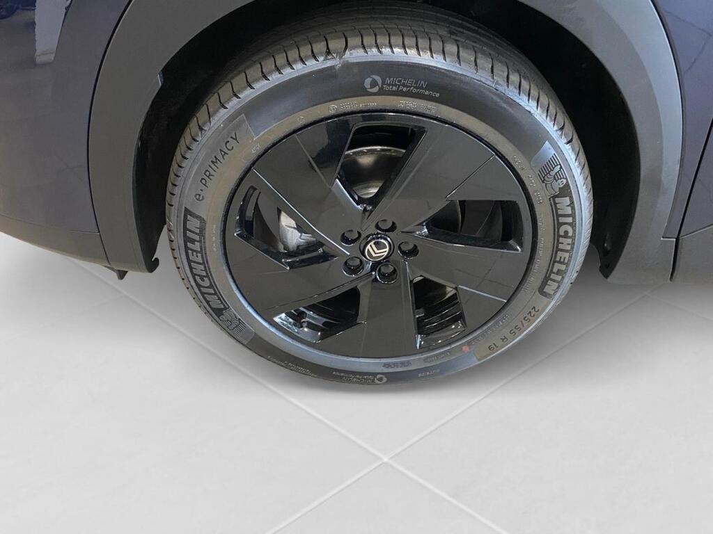 Citroën C5 Aircross HYBRID 107kW (145CV) e-DCS6 Max 9